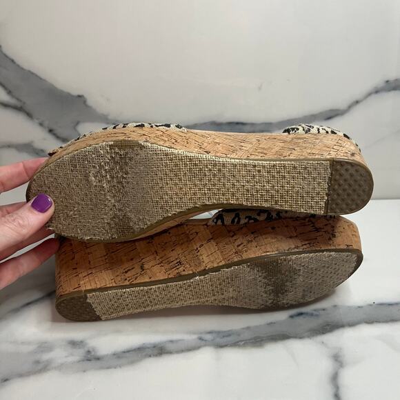 Toms Women's Brown Black Leopard Canvas Espadrille Wedge Marisol Sandals Sz 8.5 - Picture 7 of 7